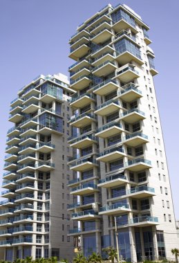 bat-yam modern binalar