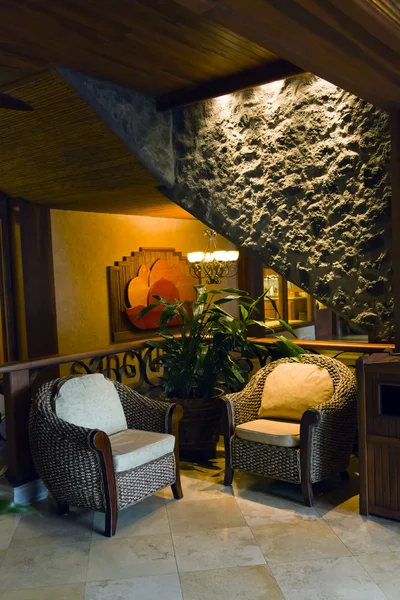 Canto confortável no hotel lobby — Fotografia de Stock
