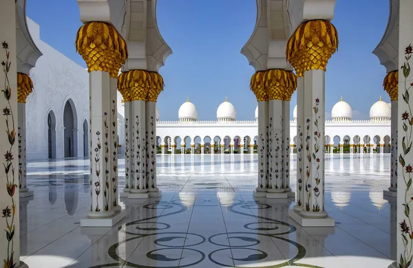 Wielki Meczet Szejka Zayeda Abu Dhabi Stolicy Zjednoczonych Emiratów Arabskich — Zdjęcie stockowe