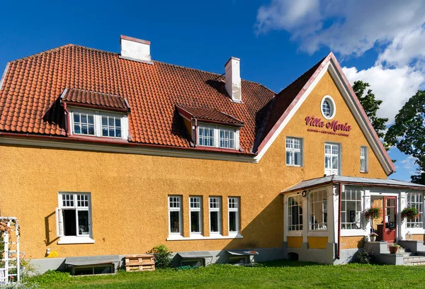 Estonia Viljandi September 2022 Restaurang Villa Maria Ett Gult Renoveringshus — Stockfoto