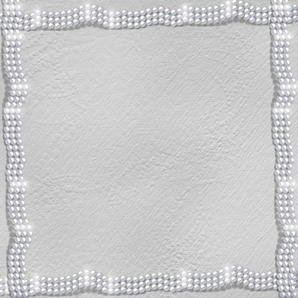 抽象银色背景白色串美丽的珍珠 — 图库照片