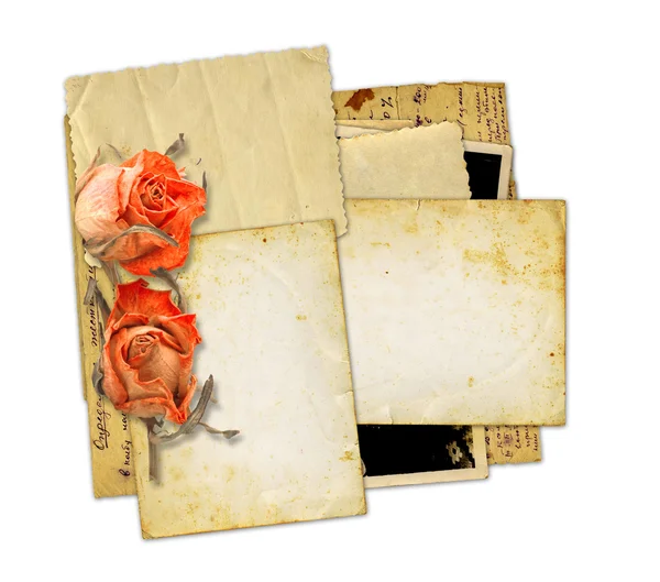 Stapel van oude foto's en brieven — Stockfoto