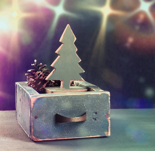 Staré Box Vinobraní Vánoční Ručně Vyráběné Hračky Uschlé Dřevěné Pozadí — Stock fotografie