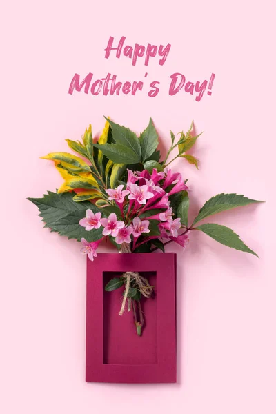 Cartão Saudação Com Flores Weigela Rosa Para Dia Mãe Design — Fotografia de Stock