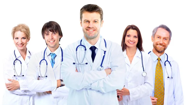 Усміхнені лікарі зі стетоскопами — стокове фото
