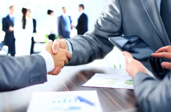 Business people shaking hands — Stock Photo, Image