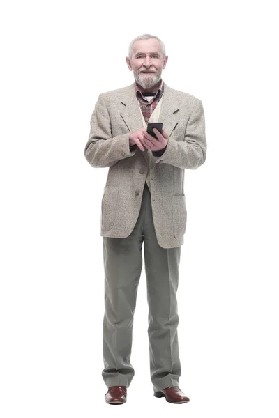 Hombre de negocios anciano con un teléfono inteligente. aislado en un blanco — Foto de Stock