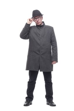 Şapkalı ve sonbahar montlu duygusal adam. .