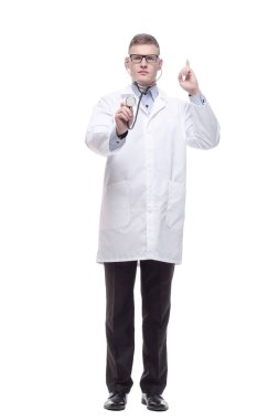 Steteskop genç bir doktorun ellerinde..