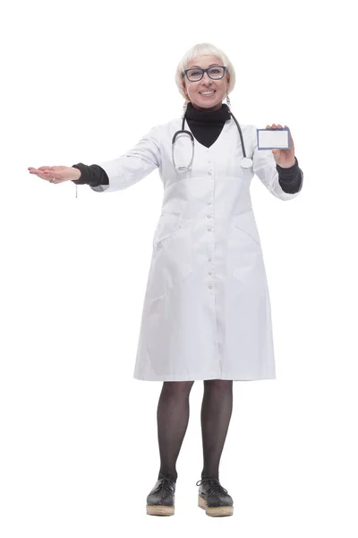 Medical doctor woman showing her visiting card. — Stockfoto