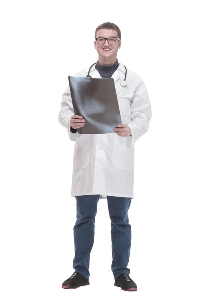 I full tillväxt. säker manlig läkare med röntgen. — Stockfoto
