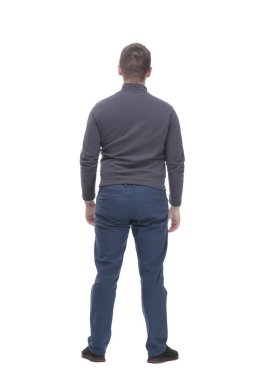 Tam gelişim. Gündelik giysiler içindeki genç adam..