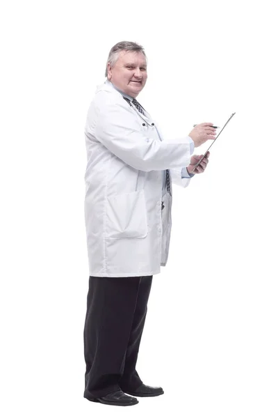 Competent doctor with clipboard. isolated on a white background. — Fotografia de Stock