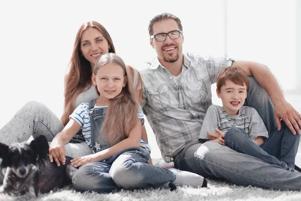 Mutlu bir aile up.Portrait kapatın — Stok fotoğraf