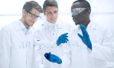 grup bilim adamı tartışmak eğitim results.concept