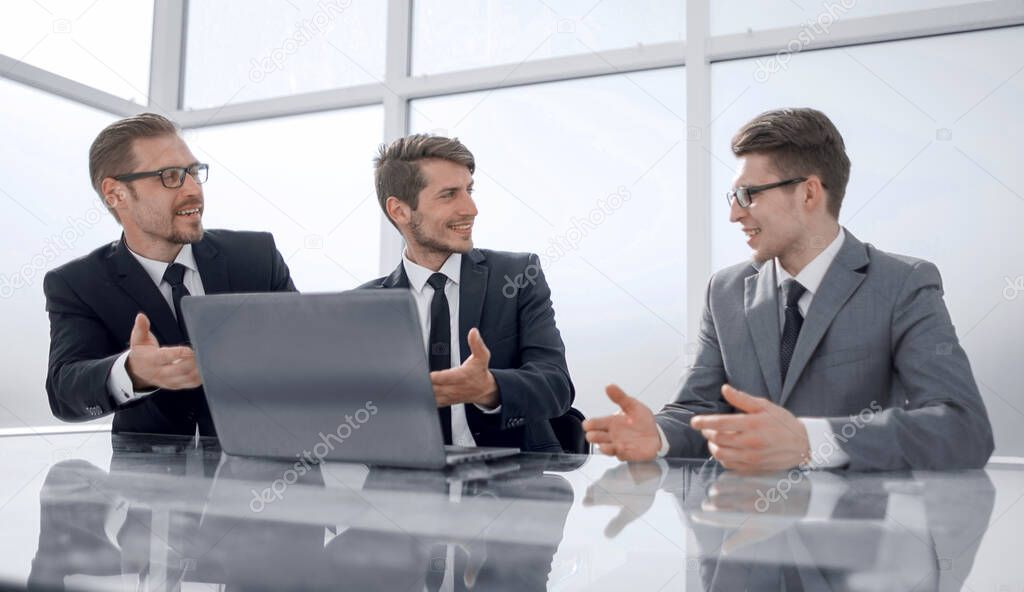 business colleagues sitting at the office Desk.photo with copy space