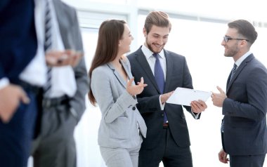 Elektronik tablet iş sunumu