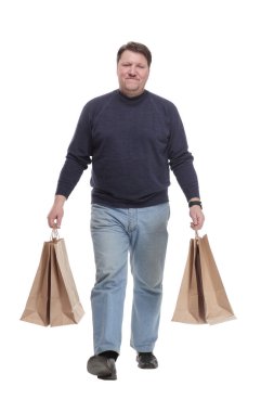 Tam gelişim. Alışveriş torbalı sıradan bir yetişkin. Beyaz bir arka planda izole edilmiş..