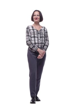 Tam gelişim. Rahat giyinen kendine güvenen olgun bir kadın. beyaz arkaplanda izole edilmiş.