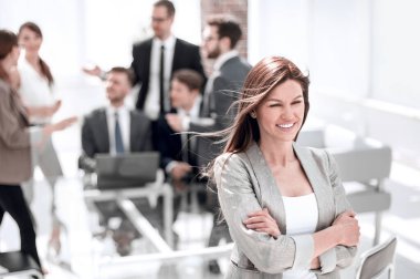 bulanık office background.business insanlar üzerinde emin iş kadın portresi