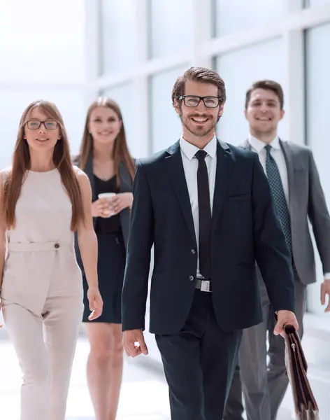 Confident Businessman His Business Team Passing Office Corridor Business Concept — Stock Photo, Image