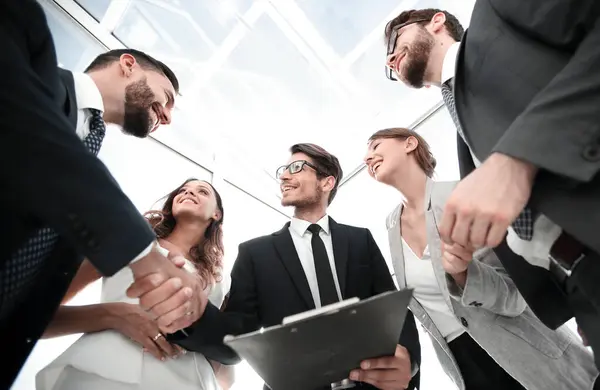 Hautnah Handschlag Finanzpartner Büro Das Konzept Der Zusammenarbeit — Stockfoto