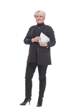 Tam gelişim. Dijital tabletli yetişkin bir iş kadını. beyaz arkaplanda izole edilmiş.