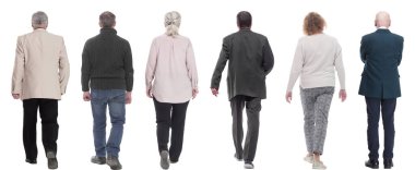 Hareket halindeki başarılı iş adamlarından oluşan bir grup beyaz arka planda izole edildi