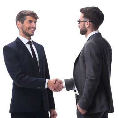 İki iş adamı el sıkışıyor. beyaz arkaplanda izole