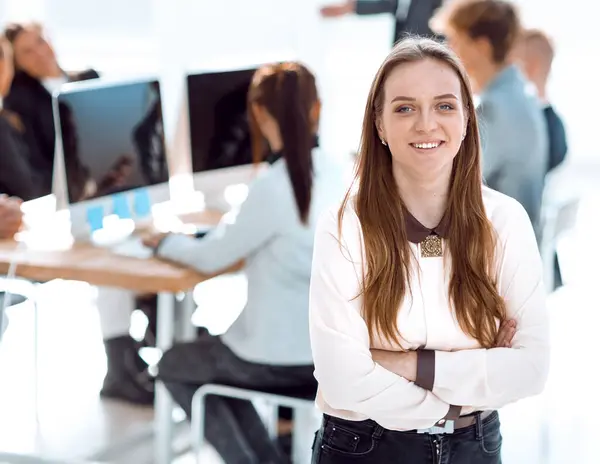 Portrait Young Woman Standing Modern Office Photo Copy Space — Stock Photo, Image
