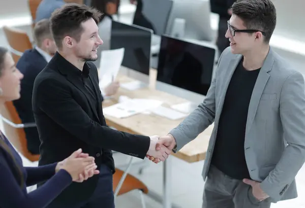 Collègues Affaires Saluant Avec Une Poignée Main Concept Entreprise — Photo