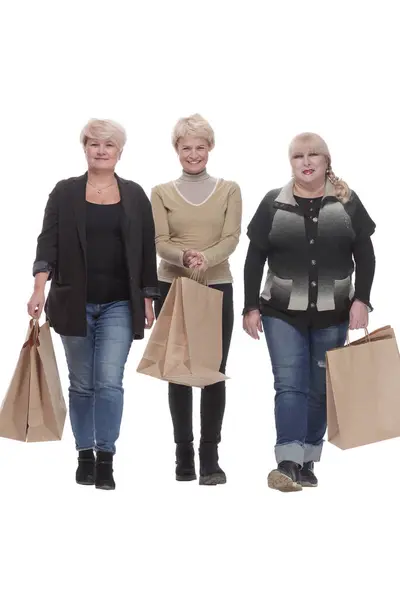 Vollem Wachstum Drei Glückliche Frauen Mit Einkaufstaschen Isoliert Auf Weißem — Stockfoto