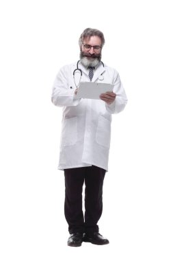 Tam gelişim. Doktor terapist panodaki forma işaret ediyor. beyaz arkaplanda izole edilmiş