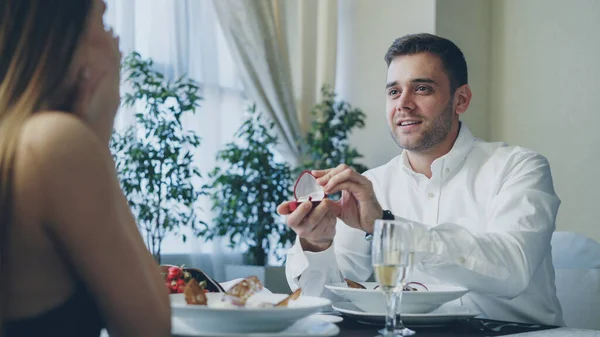 Happy Loving Man White Shirt Proposing Surprised Beautiful Girlfriend Giving — Stock Photo, Image