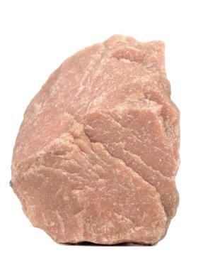 Beyaz arka plan üzerinde izole kırmızı granit taş