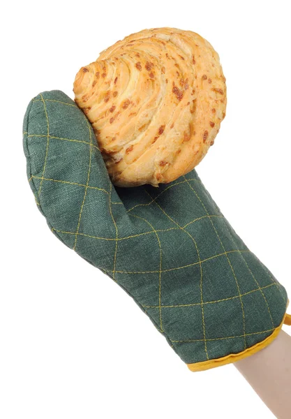 Hand in Hand Ofenhandschuh mit Brötchen — Stockfoto