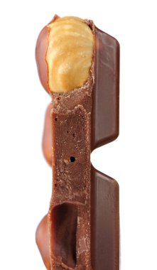 fındık ile sütlü çikolata