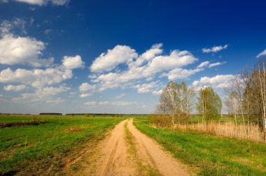 kırsal kesimde toprak yol