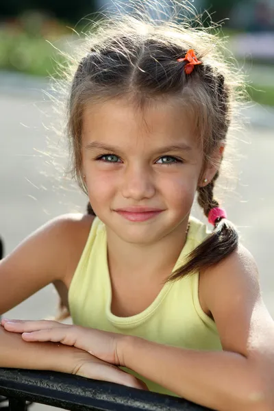 Portrait of a happy little girl — Stock Photo, Image