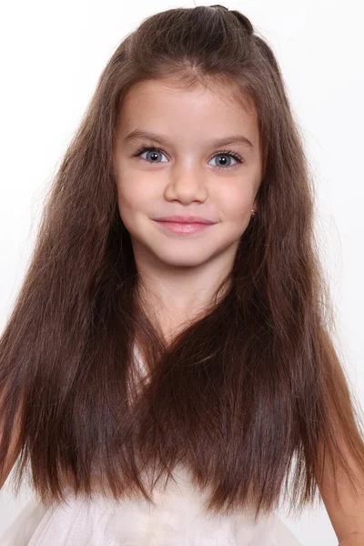 Bambina con bei capelli — Foto Stock