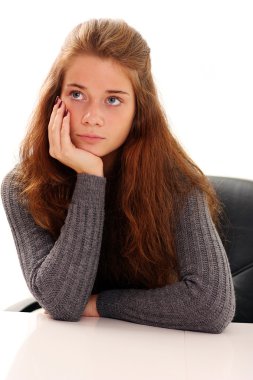 Gülümseyen genç kadın