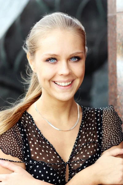 Beautiful young blonde woman — Stock Photo, Image