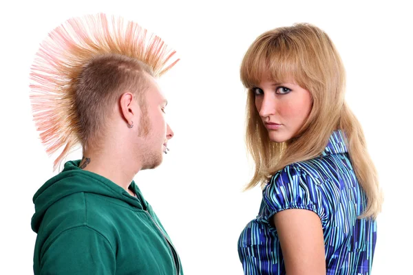 Punk en blond jonge vrouw — Stockfoto