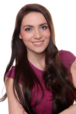 Gülümseyen genç kadın