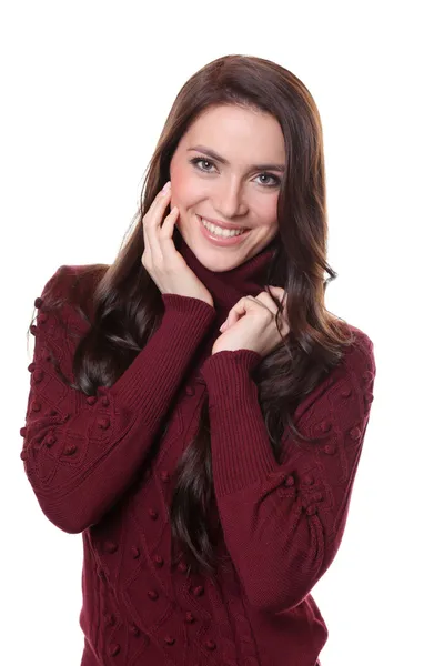 Retrato de una hermosa mujer feliz en una chaqueta de punto —  Fotos de Stock