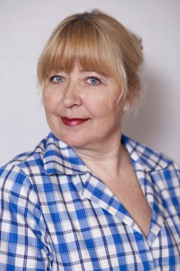 Yaşlı bir kadının portresi