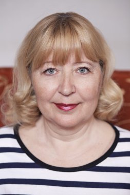 Yaşlı bir kadının portresi