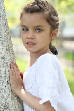 güzel küçük kız portresi