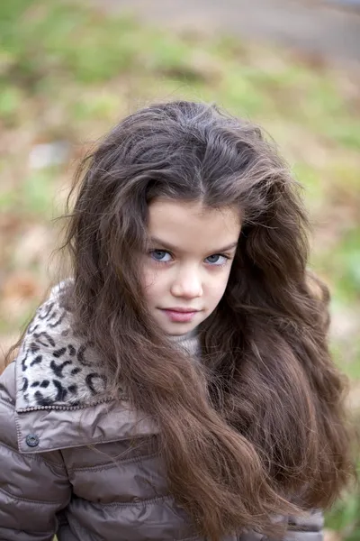 Autumn portrait of a beautiful little girl — Stock Photo, Image