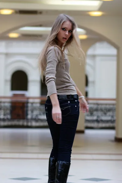 Portrait of an attractive blonde woman — Stock Photo, Image